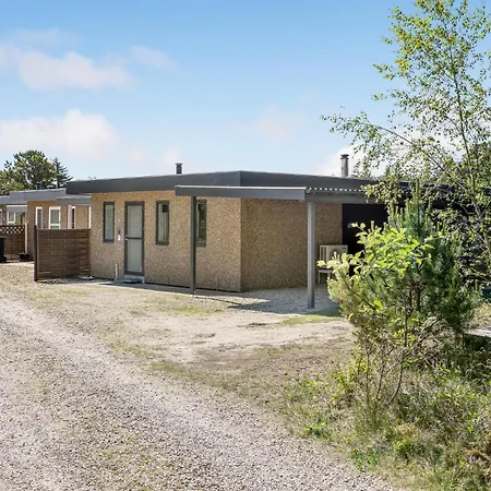 Gorgeous Home In Blavand With Wifi 布拉万德